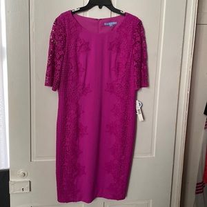 New Antonio Melani dress size 12 .. never worn paid $179 .Beautiful lace detail